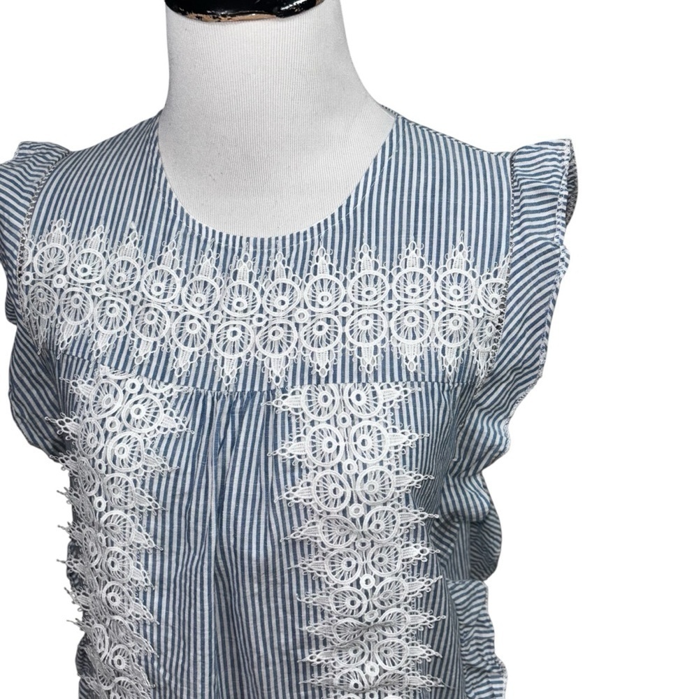 Chicwish Women's M Medium Crochet Reverie Sleeveless Top Lace Trim Striped - Picture 4 of 8